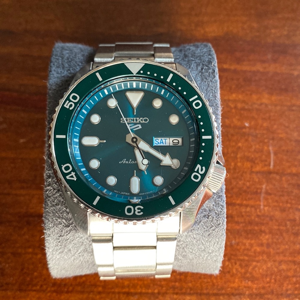 Seiko Green Dial and Bezel Stainless Steel Diver Watch